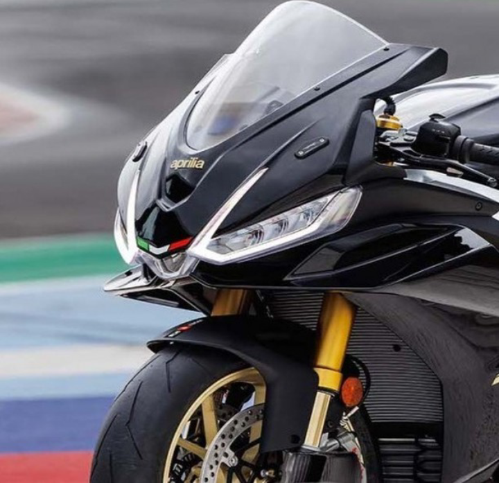 Aprilia RS 440 with Top Features